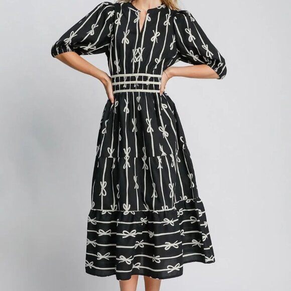 Umgee Bow Tie Print Notched Contrast Velvet Trim Midi Dress - Picture 4 of 4